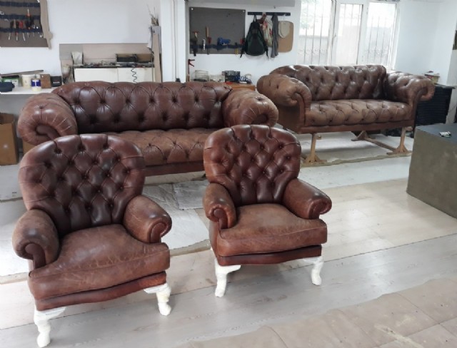 Deri Koltuk Boyama İtalyan Marka Chesterfield Deri Koltuk Etiler